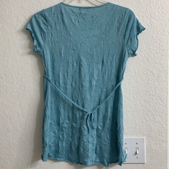 top - Picture 2 of 3